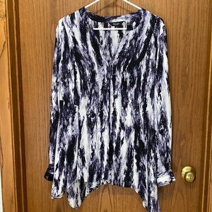Flowy Abstract Blouse